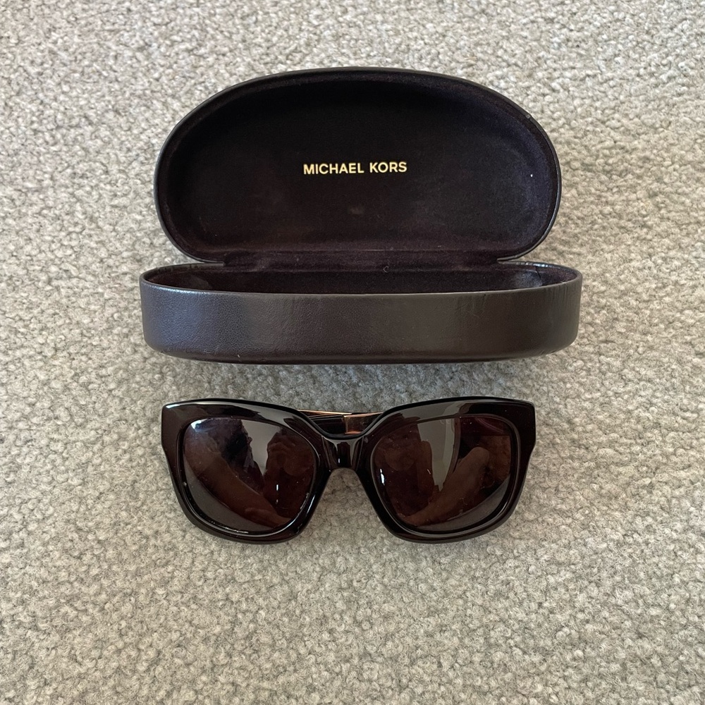 Michael Kors women sunglasses in black/gold